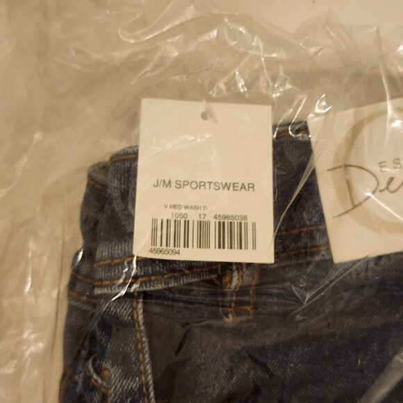 Cato Lace Up Denim Shorts - 8 - Picture 10 of 10